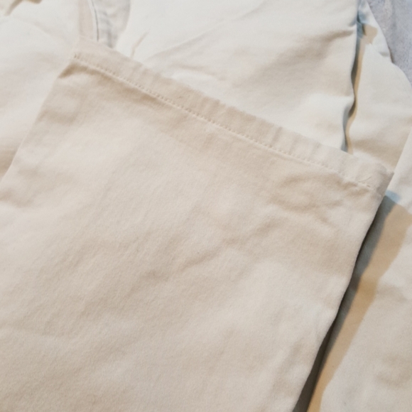 NWOT. Girls Cat & Jack tan kacki pants. Boot cut. - Picture 2 of 7